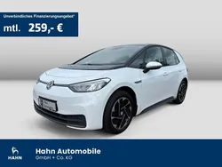 Weiß Gebraucht 2021 VW ID.3 Pro Performance Kleinwagen | 20.460 € (Etwas zu teuer)