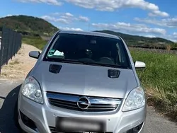 Silber Gebraucht 2008 Opel Zafira Van / Kleinbus | 2.700 € (Fairer Preis)