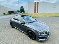 Silber Gebraucht 2013 Mercedes CLA250 AMG line Limousine | 18.000 €