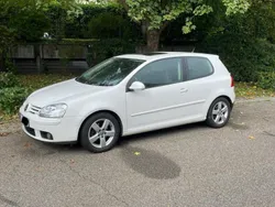 Weiß Gebraucht 2006 VW Golf V Limousine | 3.700 € (Etwas zu teuer)