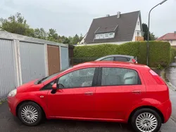 Rot Gebraucht 2007 Fiat Punto Kleinwagen | 1.600 €