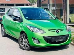 Grün Gebraucht 2013 Mazda 2 Kenko Kleinwagen | 5.999 € (Fairer Preis)
