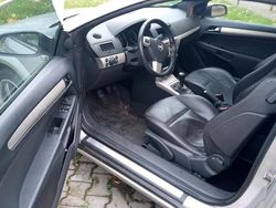 Silber Gebraucht 2007 Opel Astra Cabriolet Cabrio | 1.400 € (Superpreis)