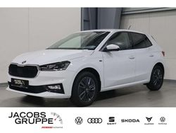 Moonweiß perleffekt Neu 2025 Skoda Fabia Tour Kleinwagen | 25.275 € (Teuer)
