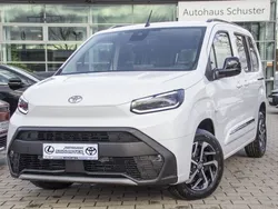 Ice white Gebraucht 2024 Toyota Proace Verso City Kombi | 31.900 € (Fairer Preis)