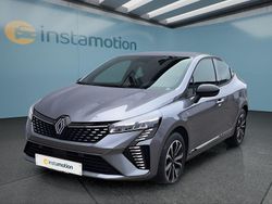 Grau Gebraucht 2025 Renault Clio V Kleinwagen | 26.749 € (Teuer)