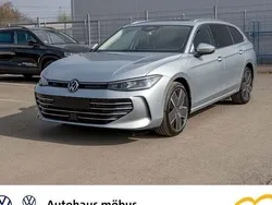 Silber Neu 2025 VW Passat Elegance Kombi | 56.790 € (Teuer)