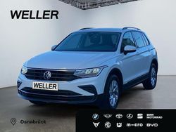 Weiss Gebraucht 2020 VW Tiguan Life SUV | 26.880 € (Etwas zu teuer)