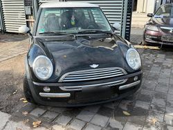 Schwarz Gebraucht 2004 Mini Cooper Coupé Coupé | 990 € (Guter Preis)