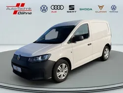Weiss / candy weiss Gebraucht 2021 VW Caddy Van / Kleinbus | 17.880 €