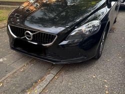 Schwarz Gebraucht 2018 Volvo V40 Limousine | 13.400 € (Guter Preis)