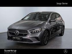 Grau Gebraucht 2024 Mercedes B180 Progressive Van / Kleinbus | 27.118 € (Superpreis)