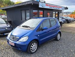 Blau Gebraucht 2001 Mercedes A140 Kleinwagen | 3.999 €