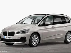 Kaschmirsilber Gebraucht 2022 BMW 220 Gran Tourer Van / Kleinbus | 27.990 € (Fairer Preis)