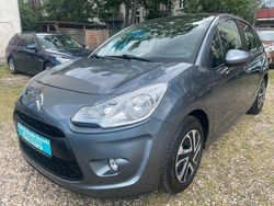 Grau Gebraucht 2010 Citroën C3 Tendance Limousine | 4.100 € (Fairer Preis)
