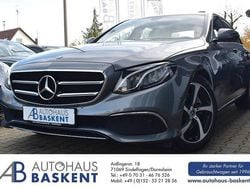 Grau Gebraucht 2019 Mercedes E220 Avantgarde Limousine | 27.980 € (Guter Preis)