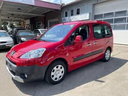 Rot Gebraucht 2010 Peugeot Partner Tepee Tendance Van / Kleinbus | 3.900 € (Fairer Preis)