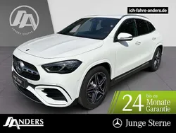 Polarweiss Gebraucht 2024 Mercedes GLA200 AMG SUV | 41.714 € (Fairer Preis)