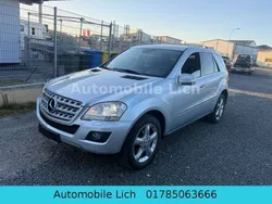 Silber Gebraucht 2009 Mercedes ML320 SUV | 7.299 € (Guter Preis)