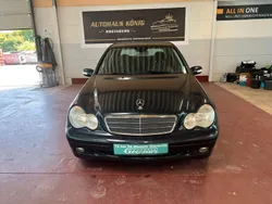Schwarz Gebraucht 2004 Mercedes C180 Limousine | 3.999 € (Fairer Preis)