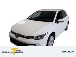 Weiß Gebraucht 2025 VW Golf VIII Life Limousine | 25.290 € (Guter Preis)