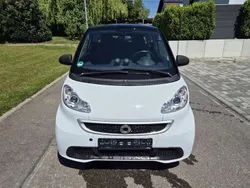Schwarz Gebraucht 2013 Smart ForTwo Coupé Kleinwagen | 4.200 € (Fairer Preis)