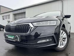 Schwarz Gebraucht 2022 Skoda Octavia Ambition Kombi | 26.340 € (Fairer Preis)