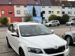 Weiß Gebraucht 2015 Skoda Octavia RS Kombi | 11.900 € (Guter Preis)