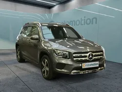 Grau Gebraucht 2023 Mercedes GLB180 Progressive SUV | 36.510 € (Fairer Preis)