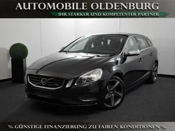 Schwarz(metallic) Gebraucht 2012 Volvo V60 R-Design Kombi | 11.600 € (Etwas zu teuer)
