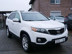 Weiß Gebraucht 2010 Kia Sorento Spirit SUV | 6.999 € (Fairer Preis)