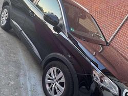 Schwarz Gebraucht 2019 Peugeot 3008 SUV | 16.500 € (Fairer Preis)