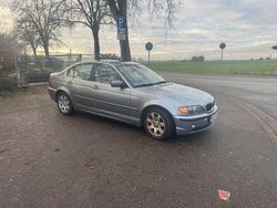 Grau Gebraucht 2003 BMW 320 Exclusive Limousine | 3.300 € (Guter Preis)