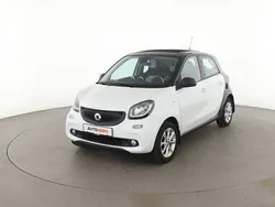 Weiß Gebraucht 2016 Smart ForFour Basis Limousine | 8.290 € (Etwas zu teuer)