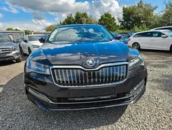 Schwarz Gebraucht 2022 Skoda Superb Kombi | 15.900 € (Superpreis)