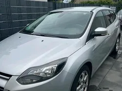 Silber Gebraucht 2012 Ford Focus Titanium Kombi | 4.750 € (Fairer Preis)