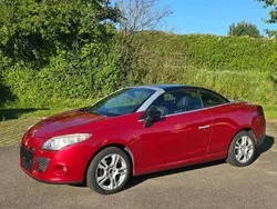 Rot Gebraucht 2010 Renault Mégane Cabriolet Dynamique Cabrio | 5.999 € (Superpreis)
