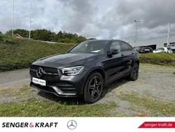 Grau Gebraucht 2022 Mercedes GLC300e Night Coupé | 52.480 € (Etwas zu teuer)
