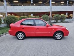 Gebraucht 2004 Hyundai Accent Limousine | 2.200 €