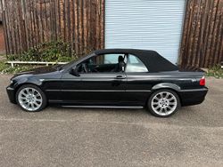 Schwarz Gebraucht 2005 BMW 320 Cabriolet M Sport Cabrio | 9.980 € (Fairer Preis)
