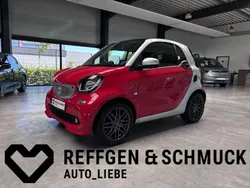 Bodypanels in red Gebraucht 2017 Smart ForTwo Coupé Brabus Kleinwagen | 13.790 € (Fairer Preis)
