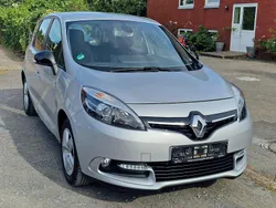 Grau Gebraucht 2015 Renault Scénic III LIMITED Van / Kleinbus | 5.900 € (Guter Preis)