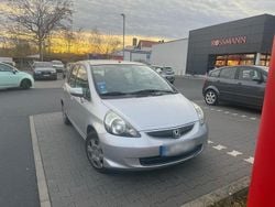 Silber Gebraucht 2006 Honda Jazz Kleinwagen | 2.000 € (Guter Preis)