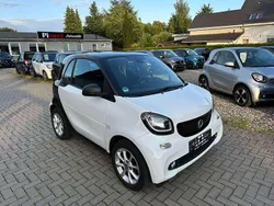Weiß Gebraucht 2019 Smart ForTwo Coupé Passion Kleinwagen | 13.199 € (Fairer Preis)