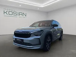 Grau Gebraucht 2025 Skoda Kodiaq SportLine SUV | 49.980 € (Fairer Preis)