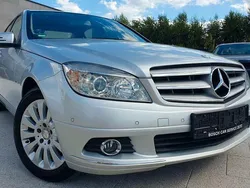 Silber Gebraucht 2010 Mercedes C180 Limousine | 8.999 € (Fairer Preis)