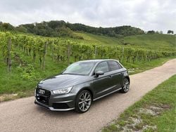 Grau Gebraucht 2016 Audi A1 Sportback Sport Kleinwagen | 15.500 € (Etwas zu teuer)