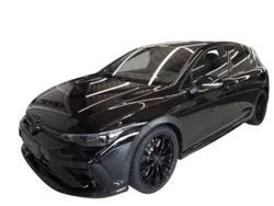 Schwarz Gebraucht 2024 VW Golf VIII Black Edition Limousine | 53.990 € (Teuer)