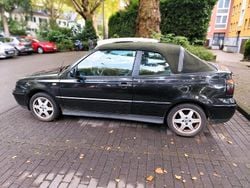 Schwarz Gebraucht 1999 VW Golf Cabriolet Cabrio | 700 €