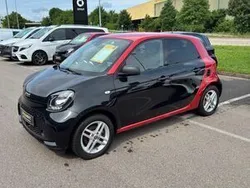 Karosserie in black Gebraucht 2020 Smart ForFour Electric Drive Limousine | 7.900 € (Guter Preis)